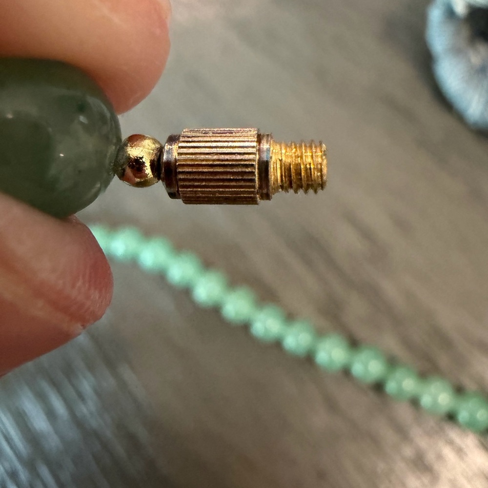 💚 Vintage Genuine Jade Bead Necklace 1950’s-1970’s 🍃 - Picture 2 of 6